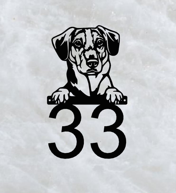 Tacskós házszámtábla